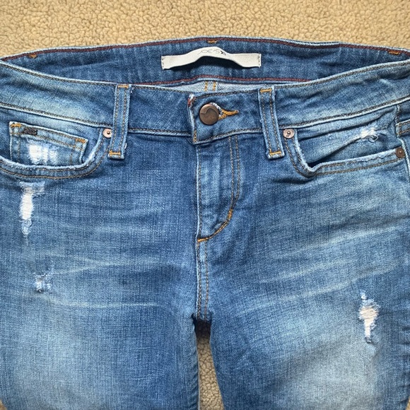 JOE’S Jeans W28 Chelsea FIT Skinny Faded Shredded Crude Hem - Picture 3 of 9